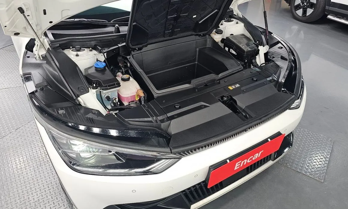 Kia EV6 2023 из KR, фото 10