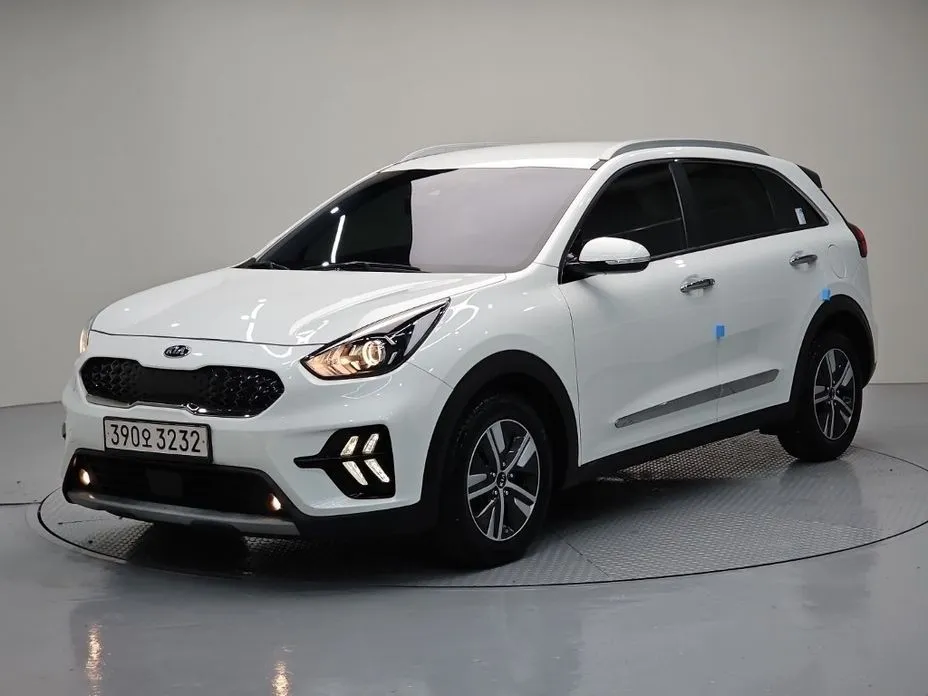 Kia Niro — фото 1