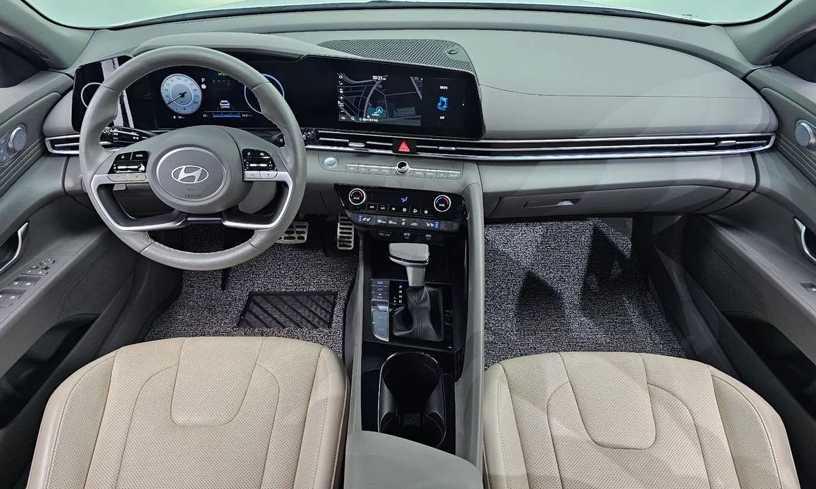Hyundai AVANTE — фото 8