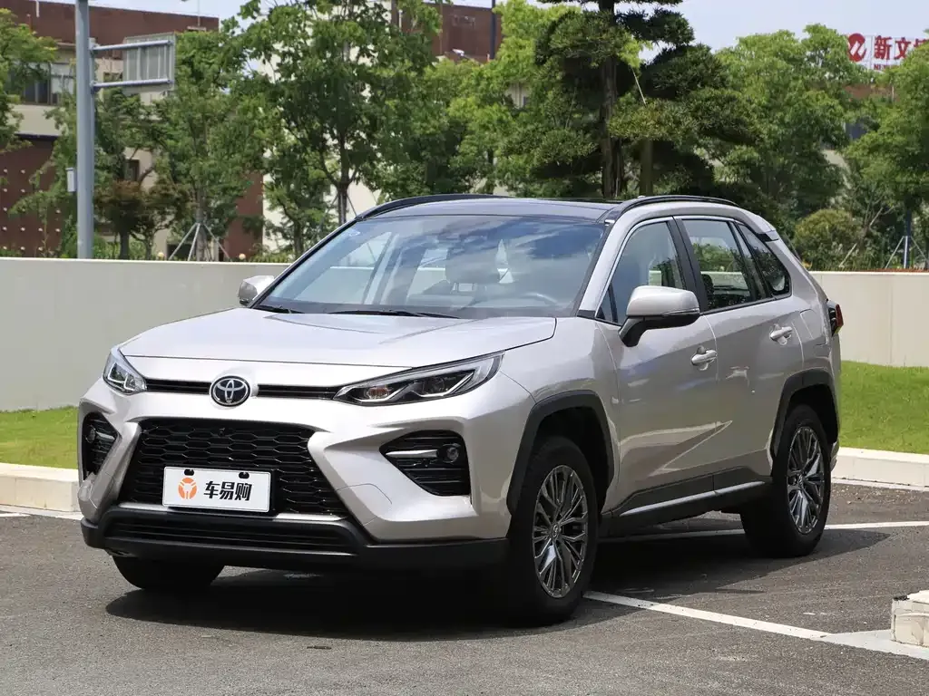 Toyota Wildlander — фото 1