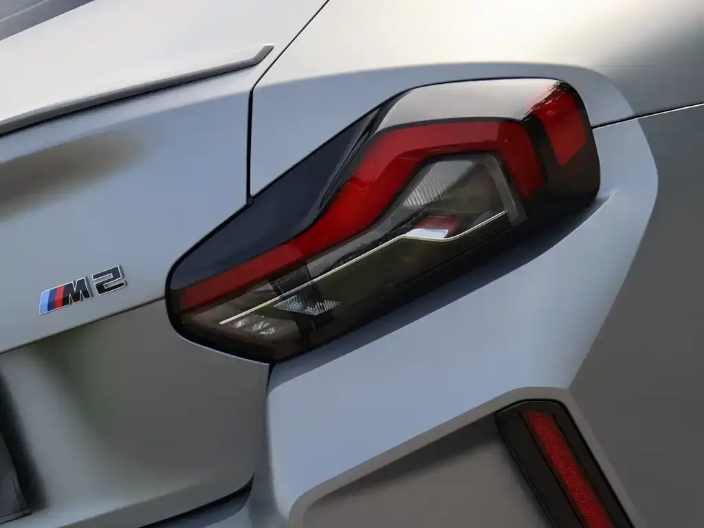 BMW M2 — фото 9