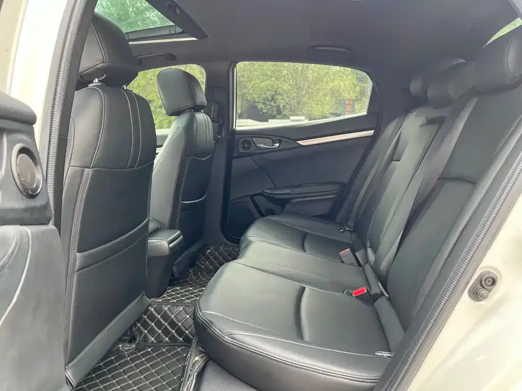 Honda Civic — фото 2