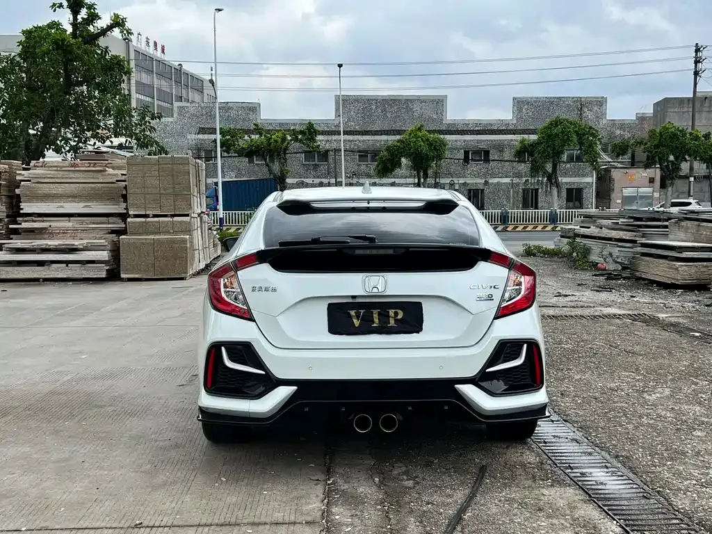 Honda Civic — фото 5