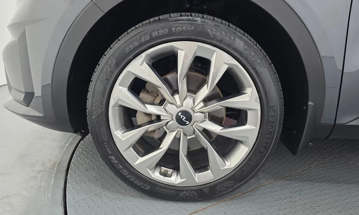 Kia Sorento — фото 4