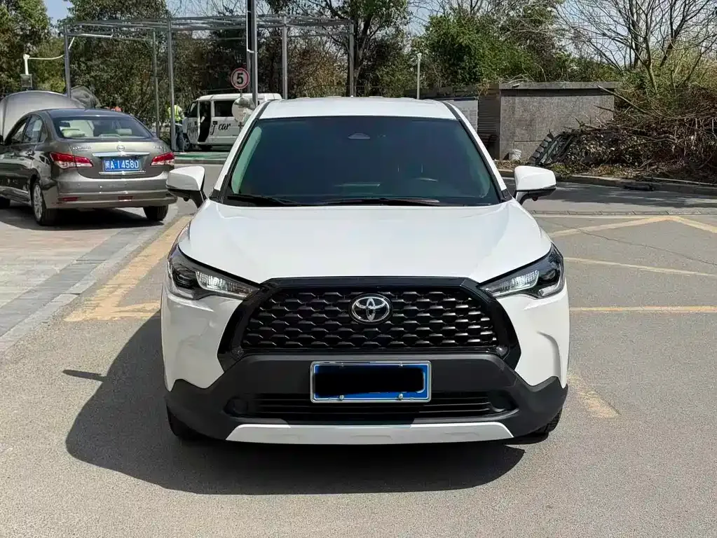 Toyota Corolla Cross 2025 из CN, фото 10