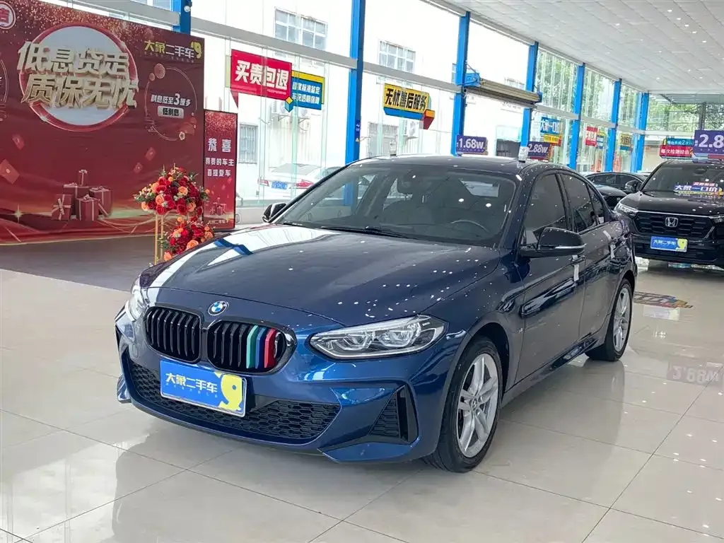 BMW 1 Series — фото 1
