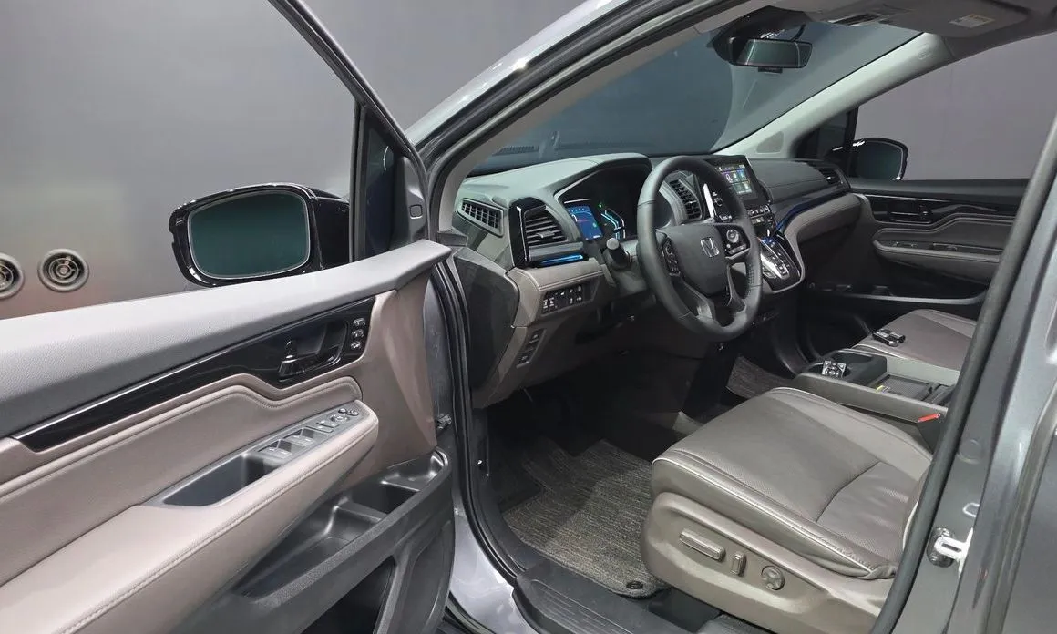 Honda Odyssey 2023 из KR, фото 9