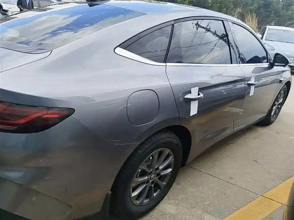 BYD Qin L — фото 8