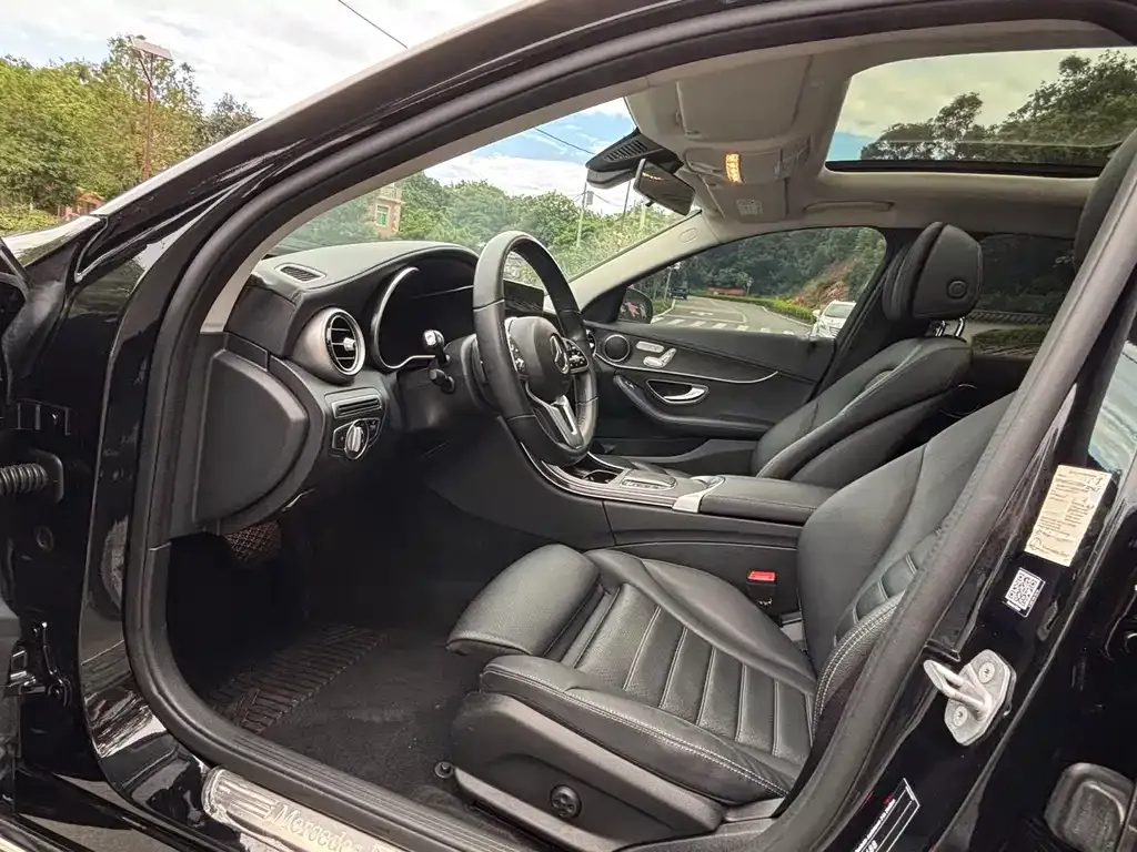 Mercedes-Benz C-Class 2021 из CN, фото 4