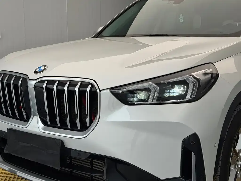 BMW X1 — фото 4