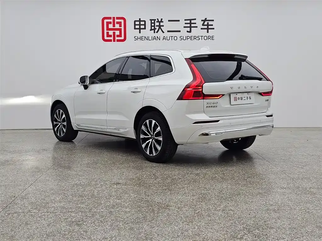 Volvo XC60 2024 из CN, фото 10