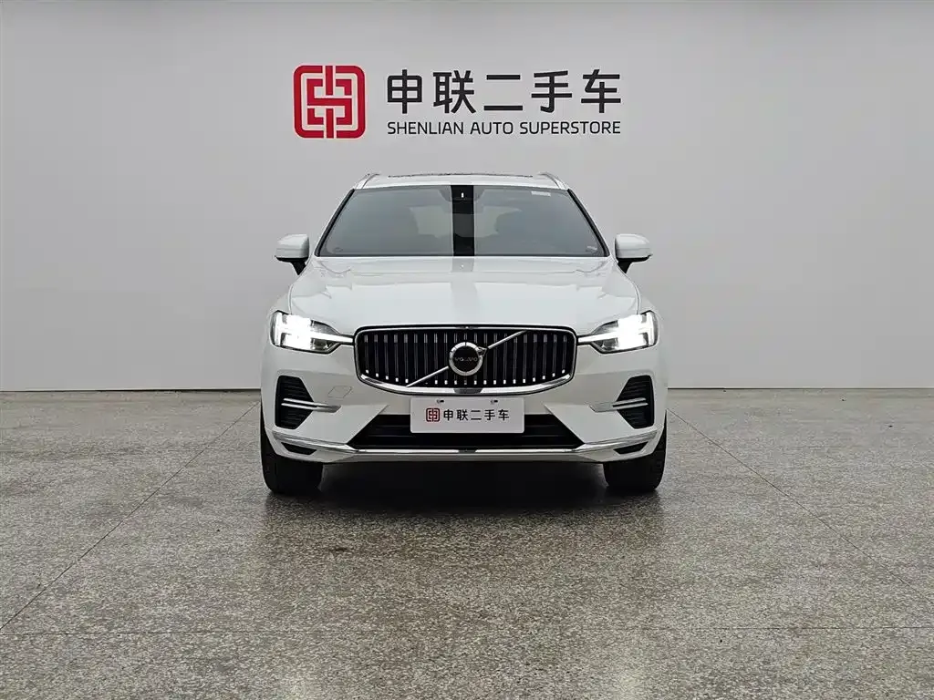 Volvo XC60 2024 из CN, фото 8