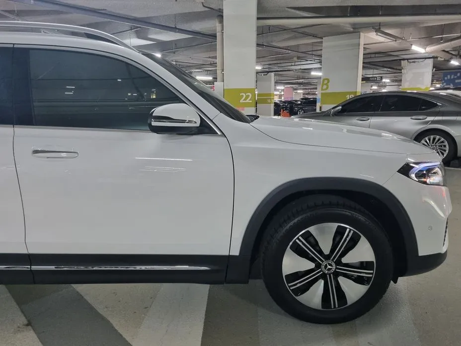 Mercedes-Benz EQB 2024 из KR, фото 4
