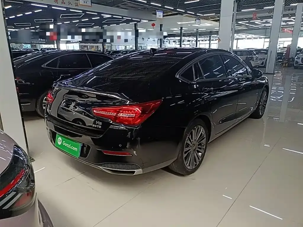 Hongqi H5 — фото 5