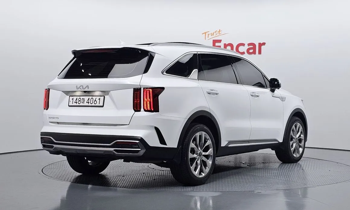 Kia Sorento — фото 3