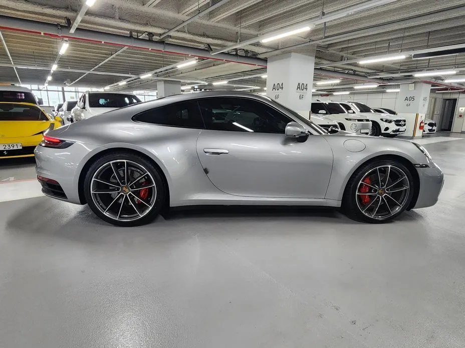 Porsche 911 2021 из KR, фото 4