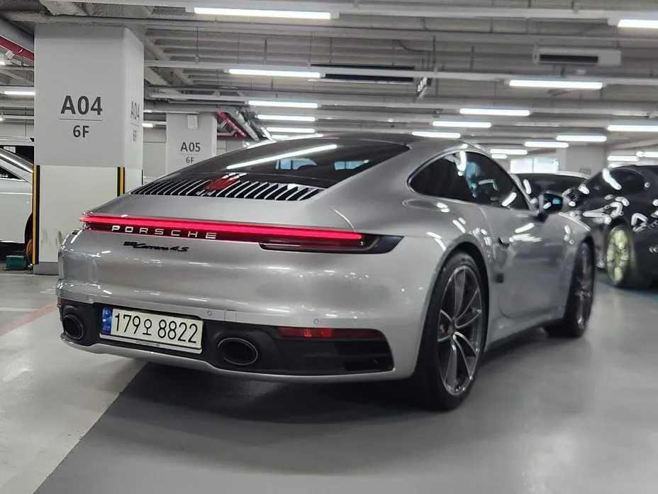 Porsche 911 2021 из KR, фото 9