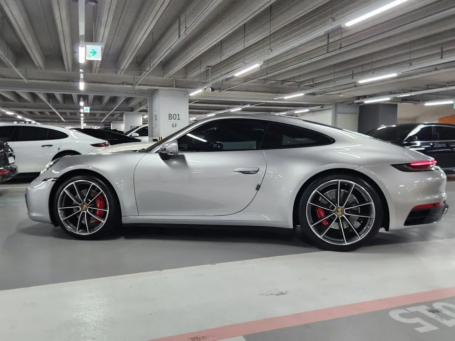 Porsche 911 2021 из KR, фото 10