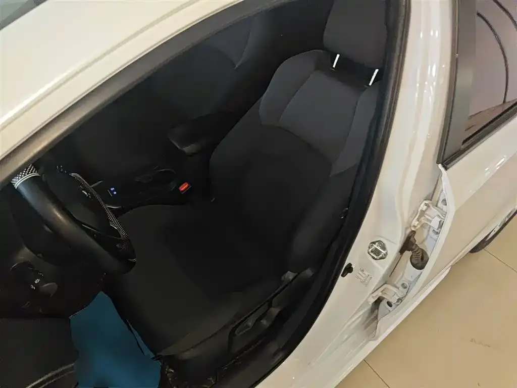 Toyota Levin 2022 из CN, фото 2
