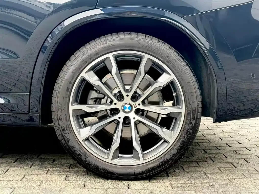 BMW X3 — фото 3