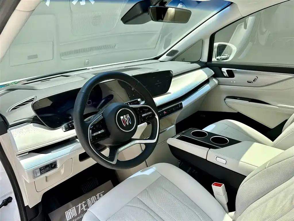 Buick GL8 Hybrid — фото 8