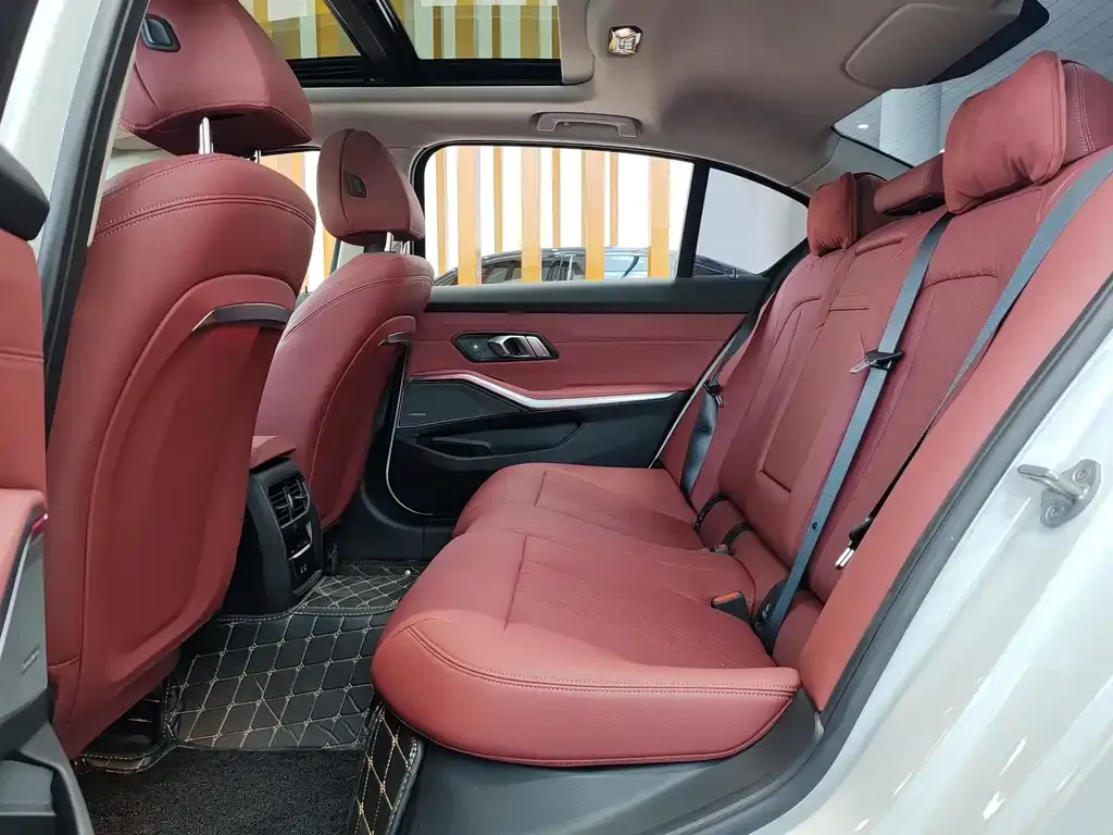 BMW 3 Series — фото 10