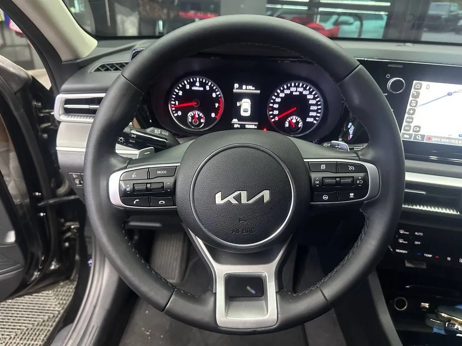 Kia K5 2023 из KR, фото 10