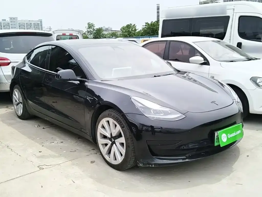 Tesla Model 3 — фото 6