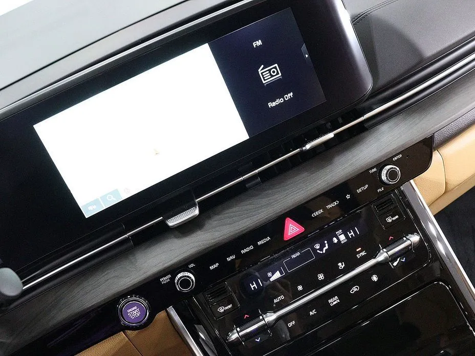Kia Carnival 2023 из KR, фото 2