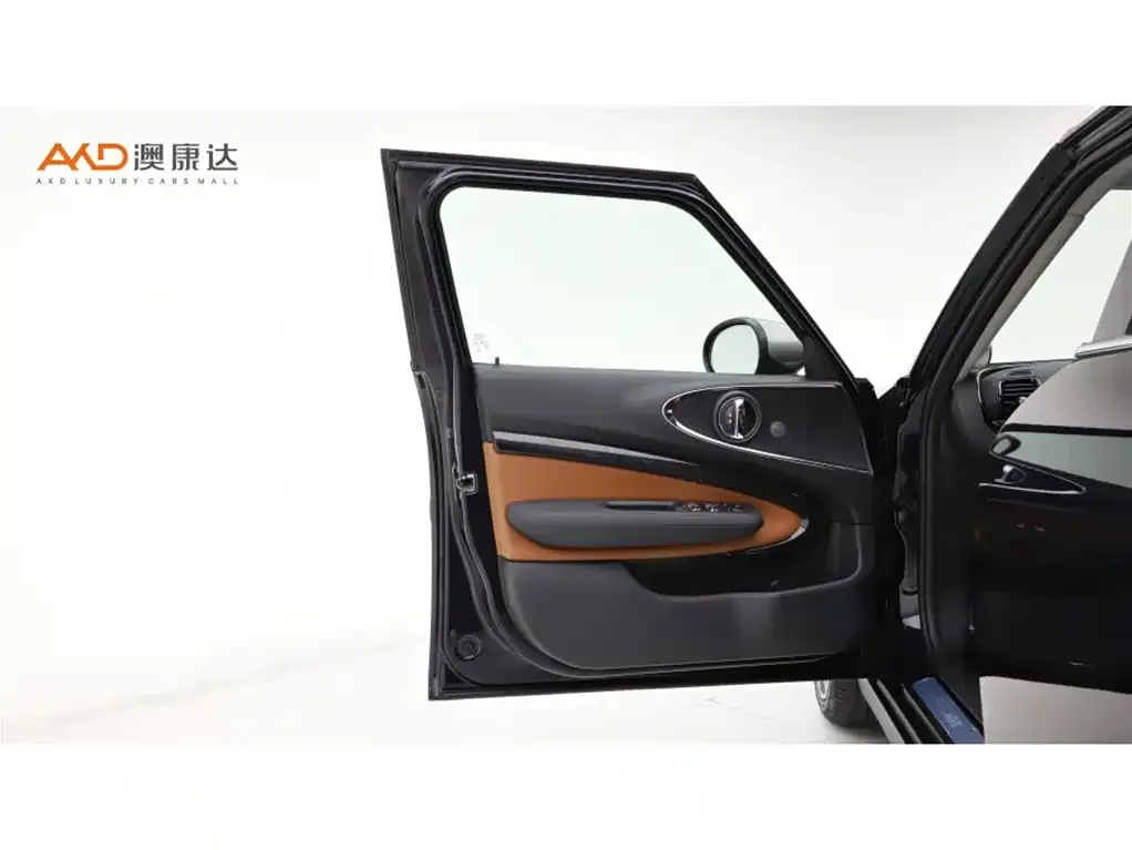 MINI Clubman 2024 из CN, фото 3