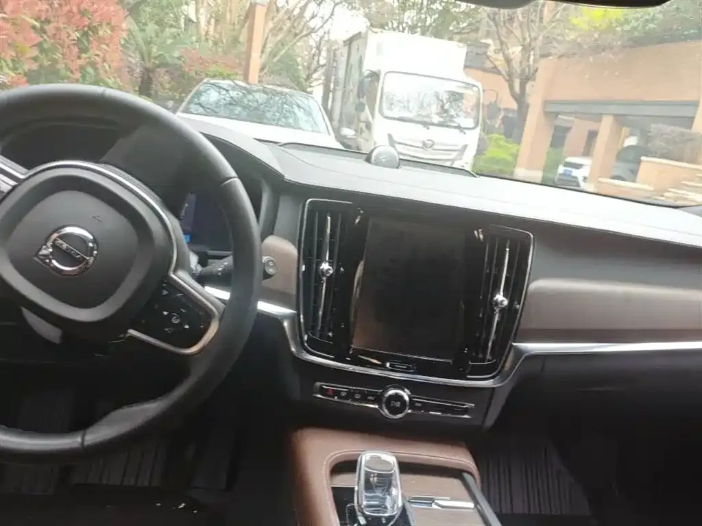 Volvo V90 2023 из CN, фото 7