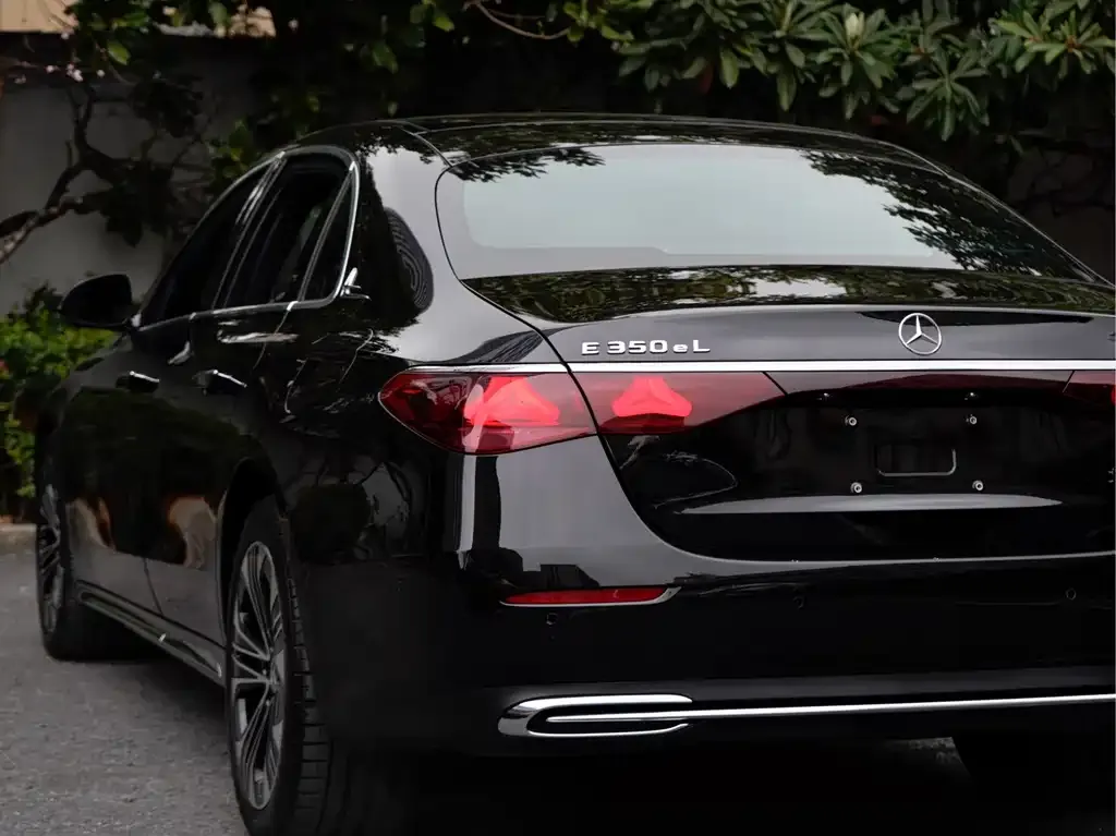 Mercedes-Benz E-Class New Energy — фото 2