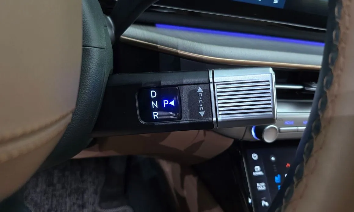 Hyundai Grandeur 2024 из KR, фото 2