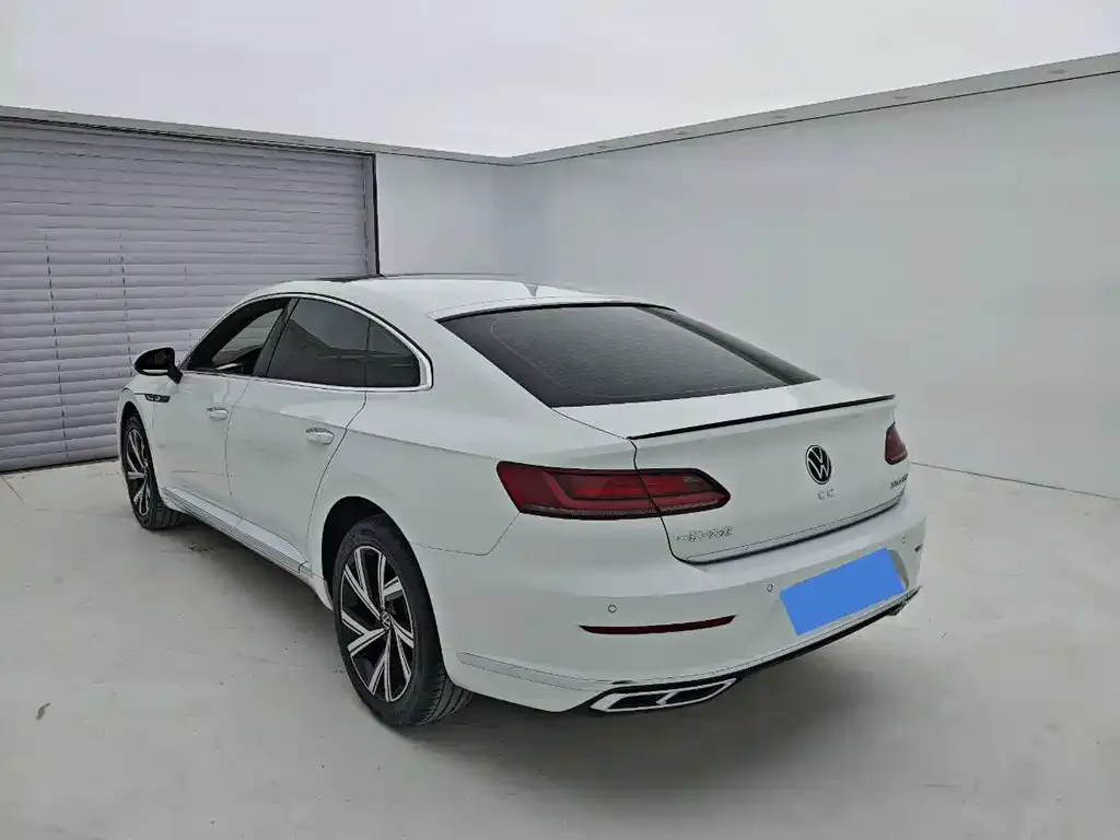 Volkswagen CC 2022 из CN, фото 10