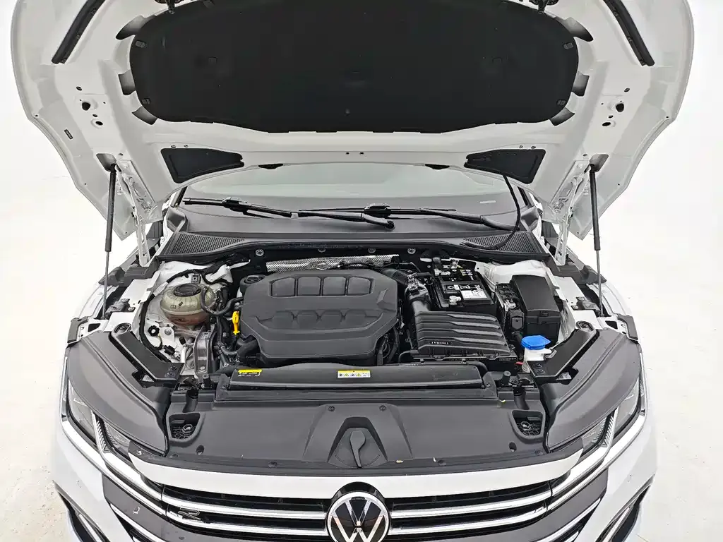Volkswagen CC 2022 из CN, фото 6