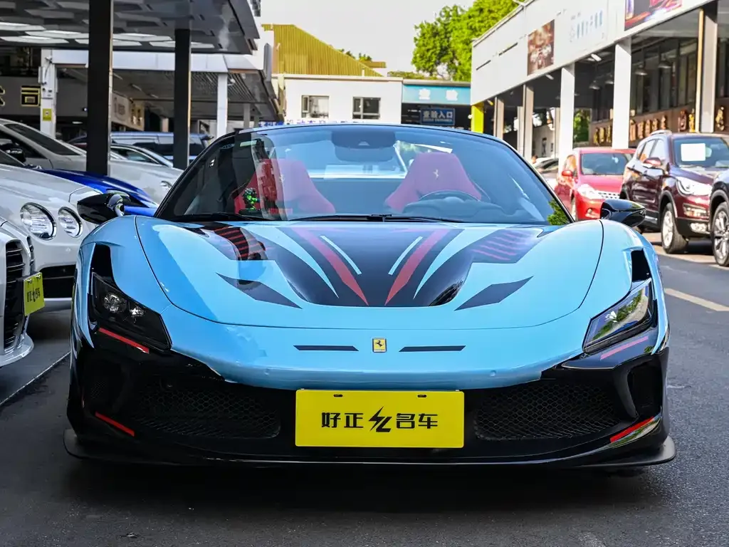 Ferrari F8 — фото 8