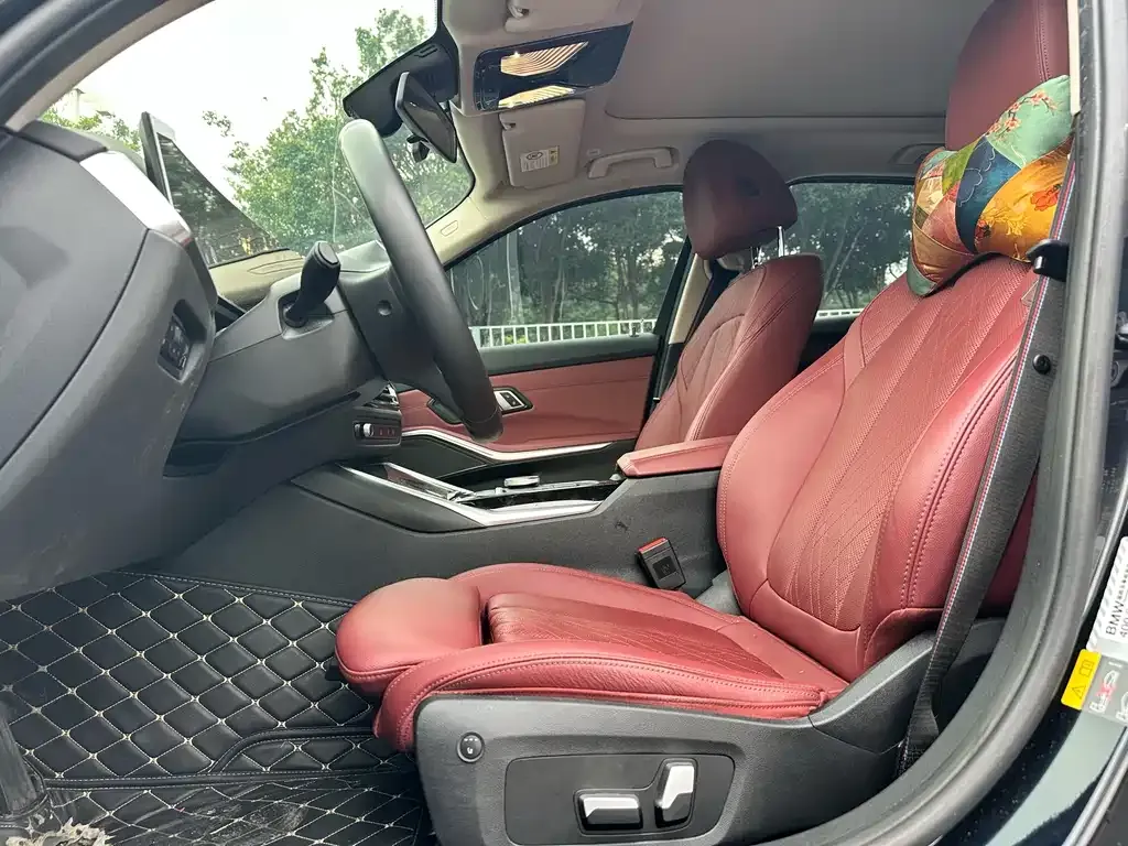 BMW i3 2023 из CN, фото 2