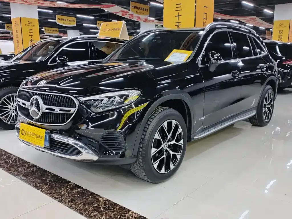 Mercedes-Benz GLC — фото 1