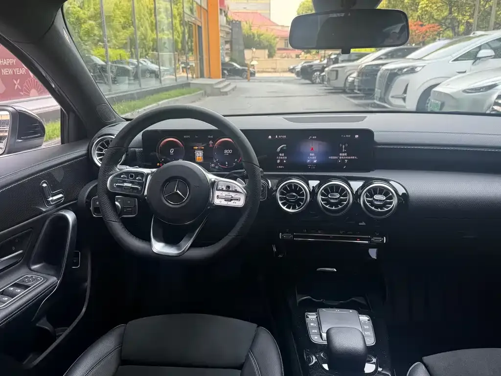Mercedes-Benz A-Class — фото 2