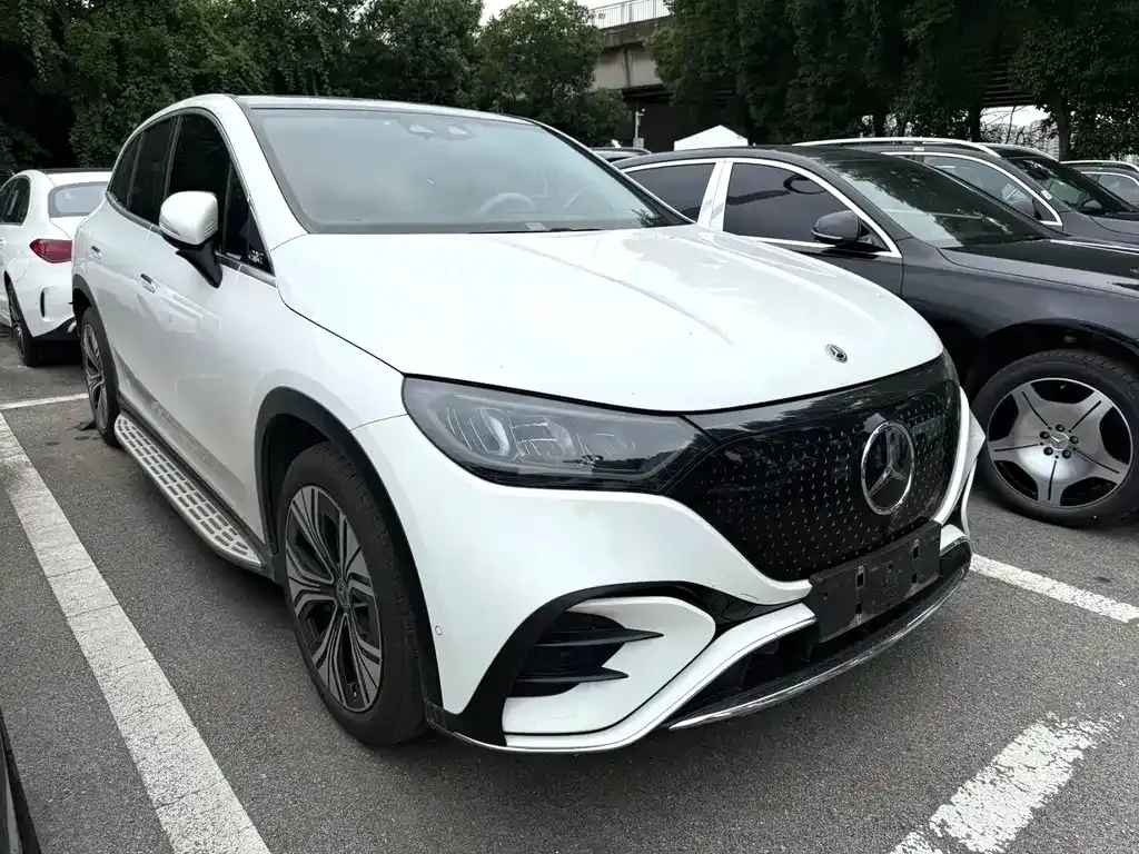 Mercedes-Benz EQE SUV 2023 из CN, фото 7