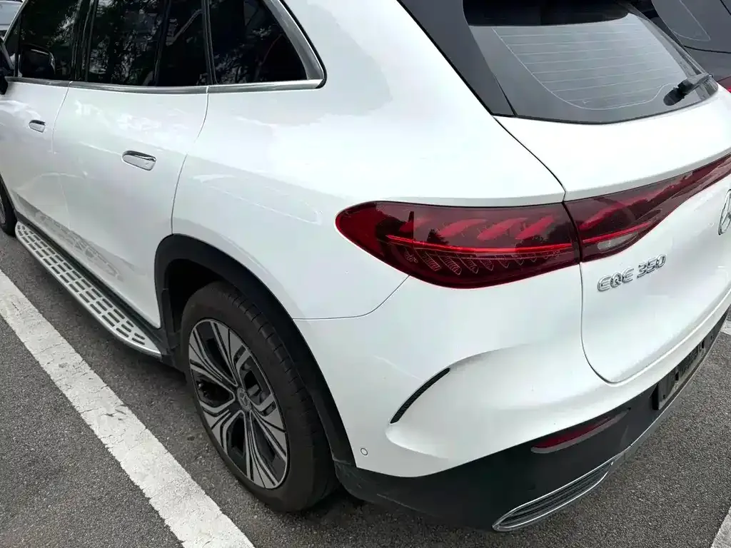 Mercedes-Benz EQE SUV 2023 из CN, фото 5