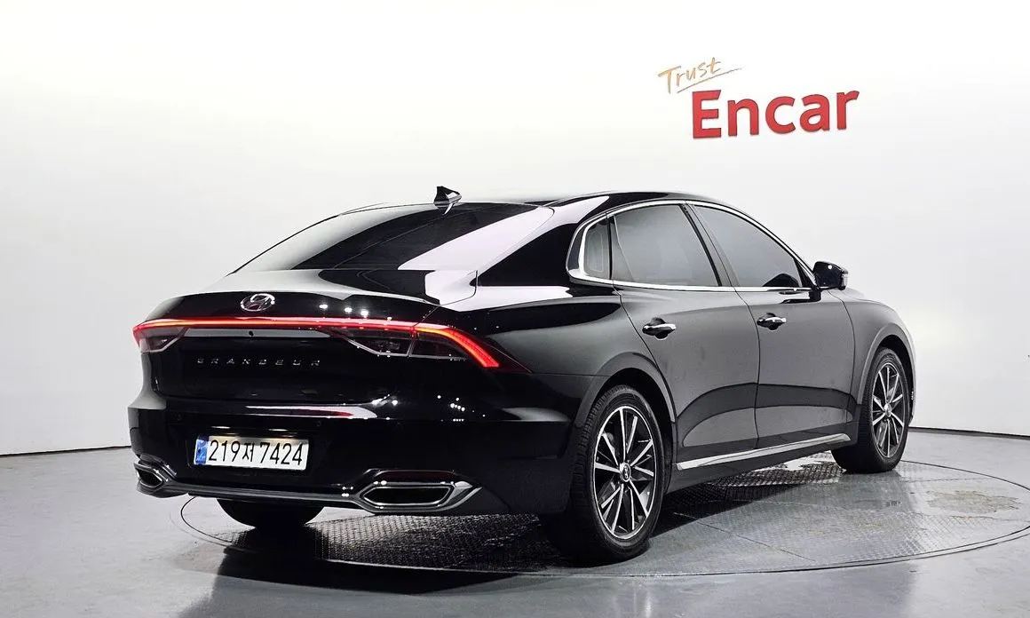 Hyundai Grandeur 2022 из KR, фото 5
