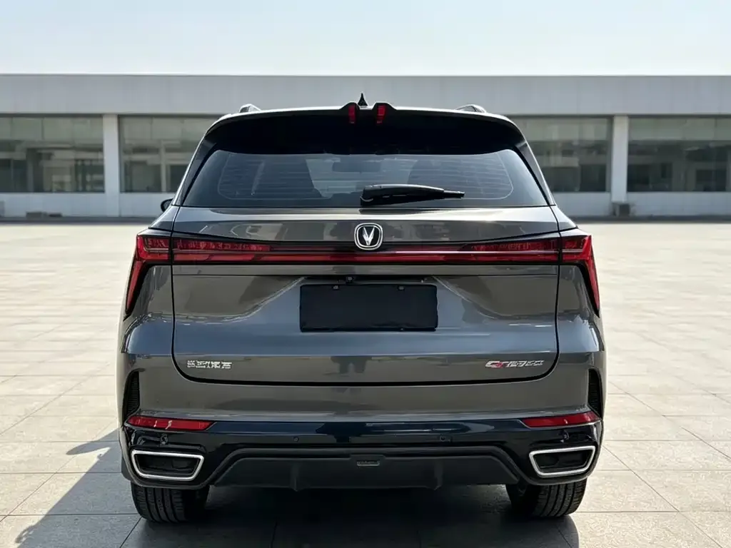 Changan CS75PLUS — фото 2