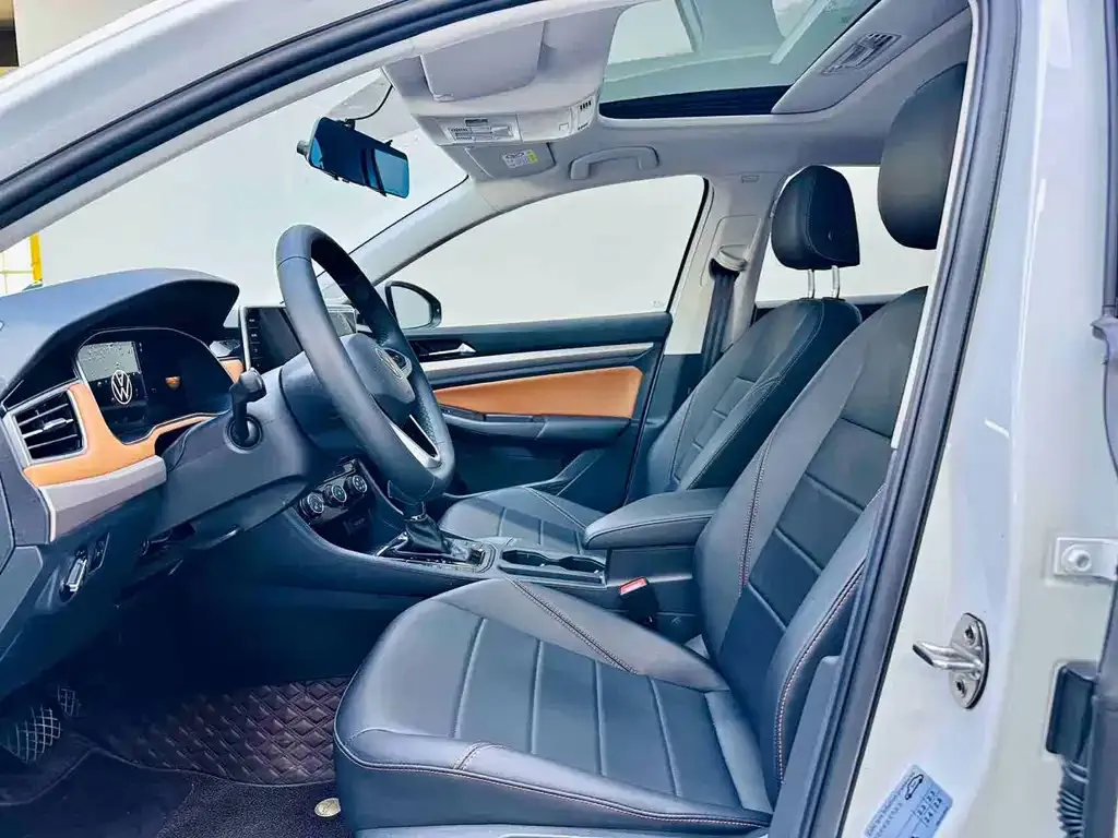 Volkswagen Bora 2023 из CN, фото 6