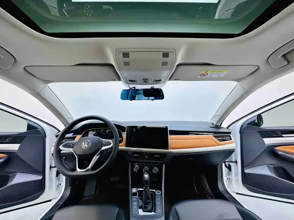 Volkswagen Bora 2023 из CN, фото 5