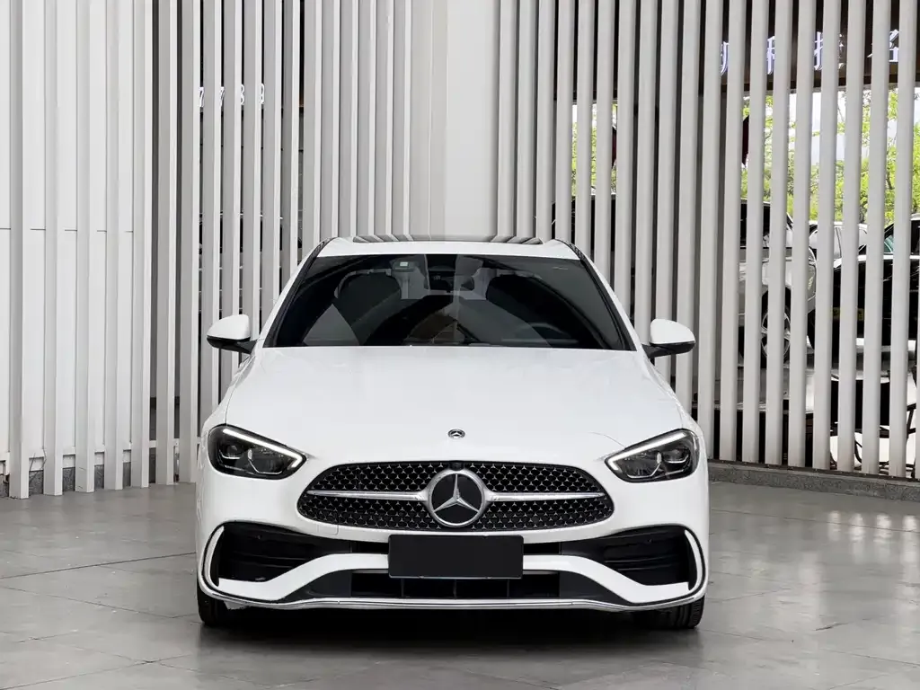 Mercedes-Benz C-Class — фото 4