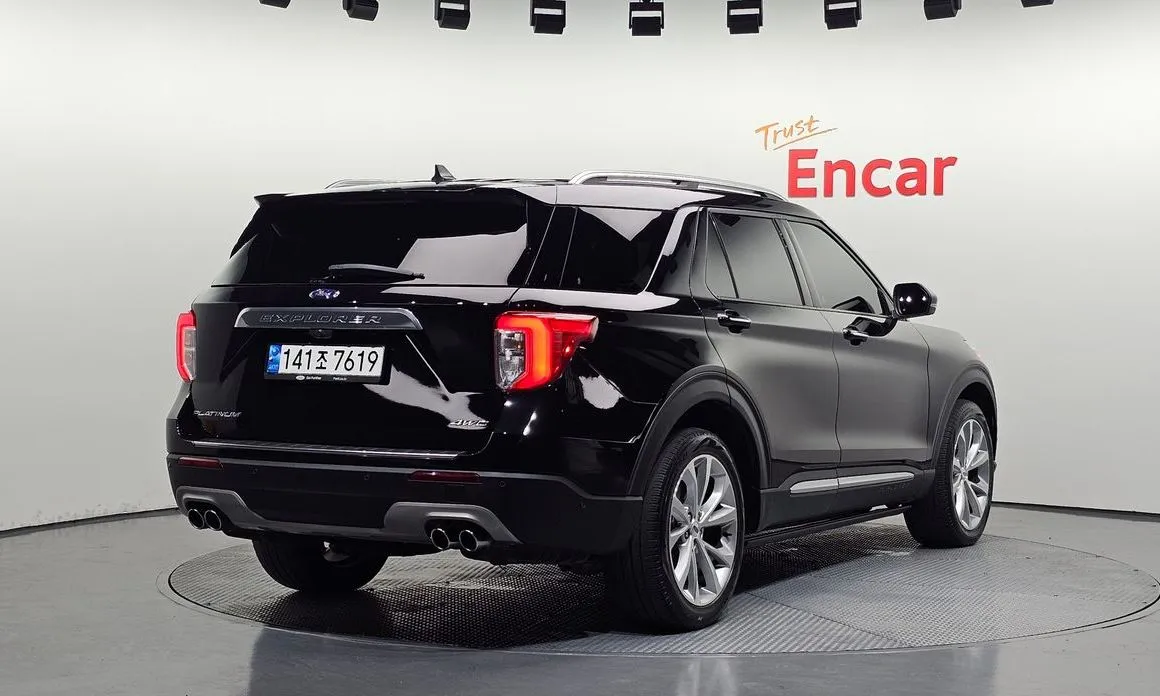 Ford Explorer 2022 из KR, фото 6