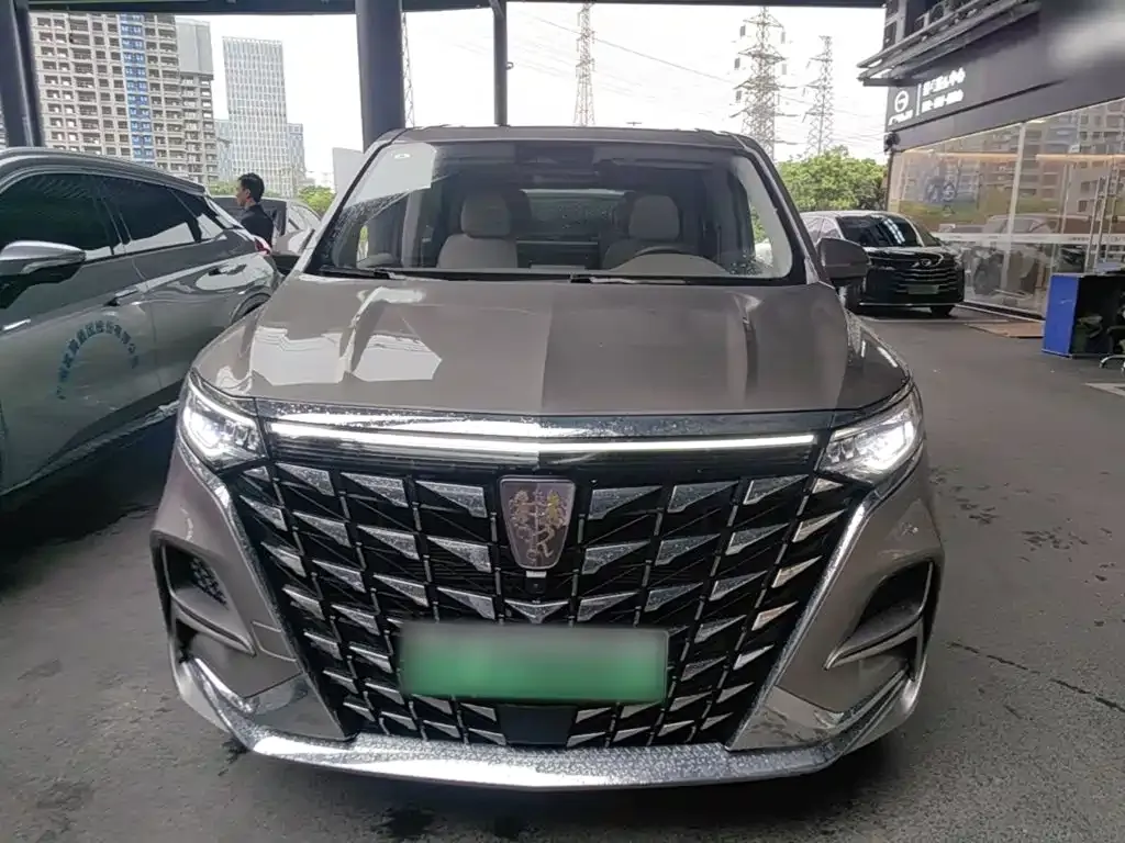 Roewe iMAX8 New Energy 2024 из CN, фото 2