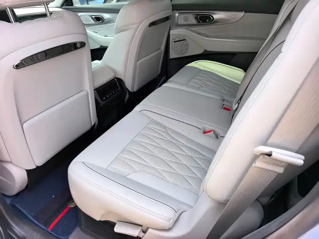 GAC Motor Trumpchi GS8 — фото 2