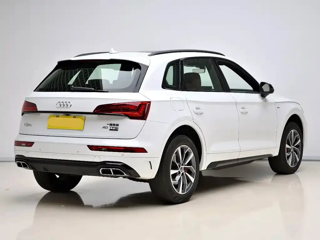 Audi Q5L — фото 4